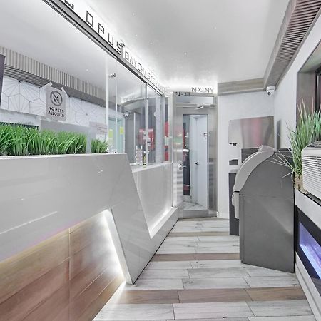 Hotel Opus Bronx Near Bay Plaza Mall New York Exteriör bild